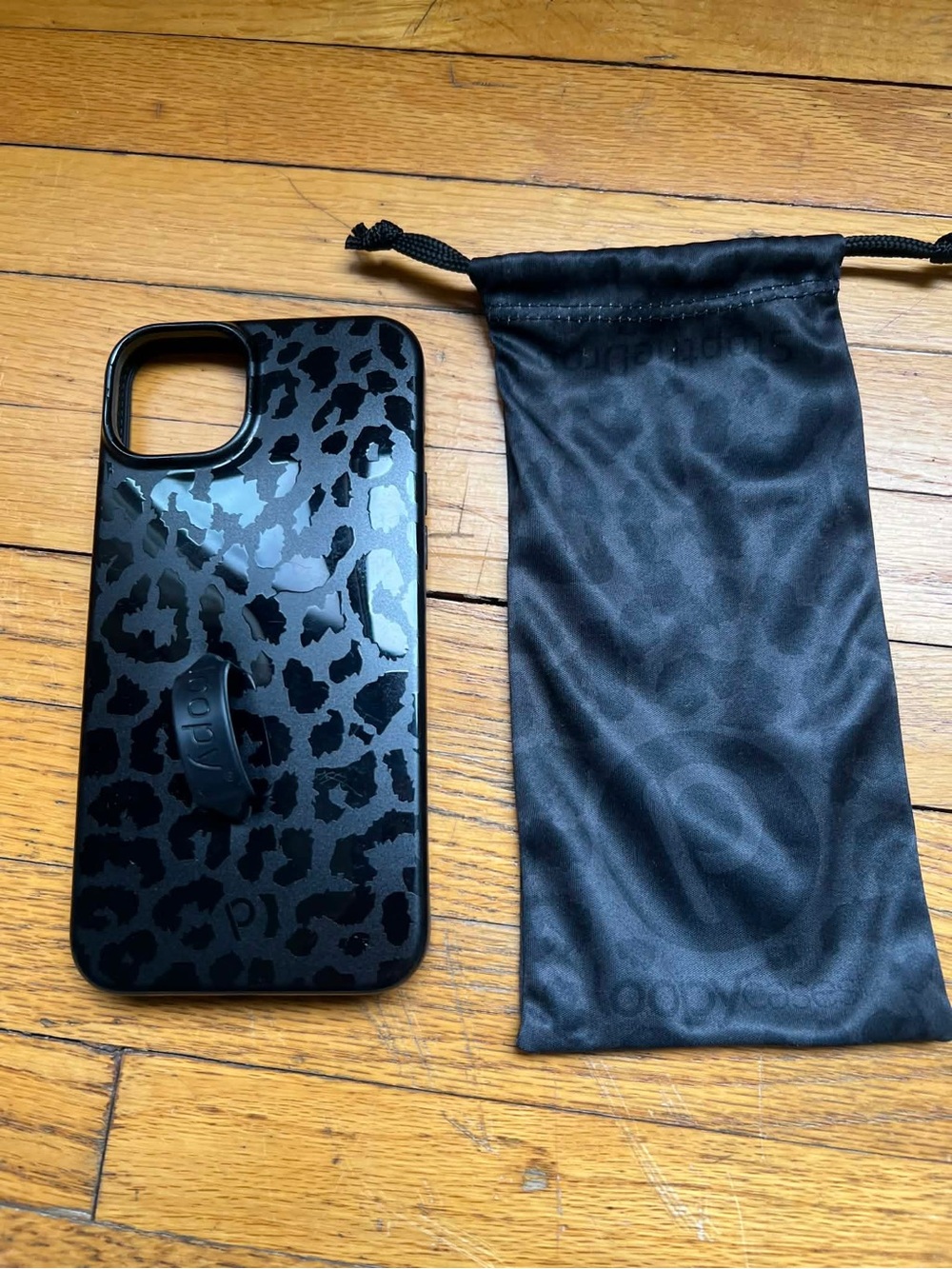 IPhone 14 Plus Loopy Black Leopard IPhone Case
